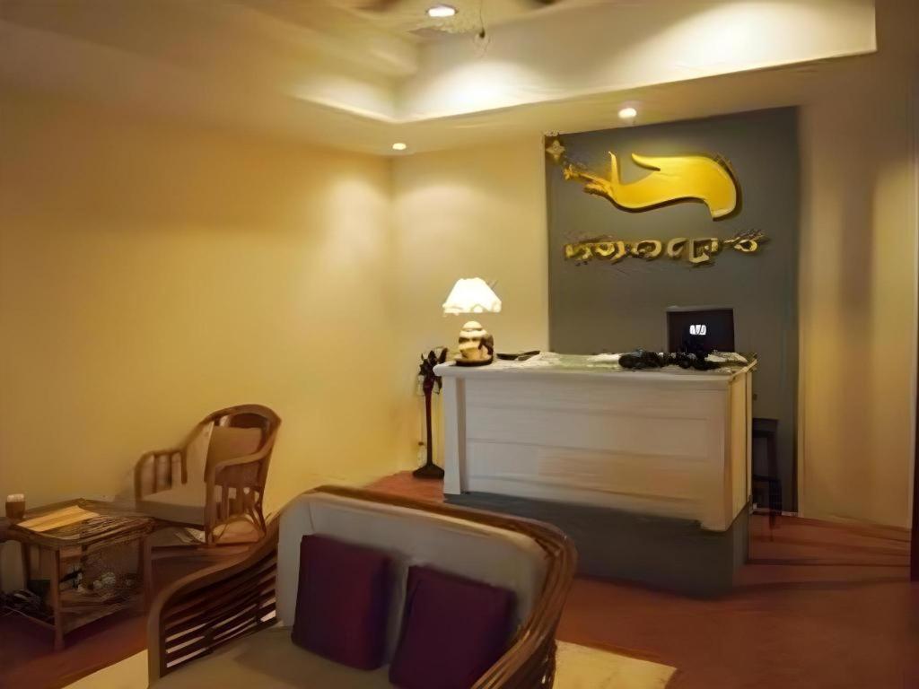The Regent Ubon Hotel Убон Ратчатани Екстериор снимка