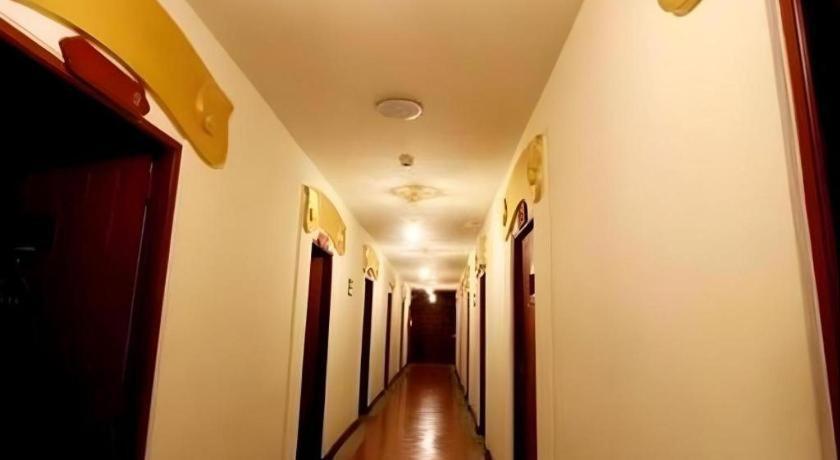 The Regent Ubon Hotel Убон Ратчатани Екстериор снимка